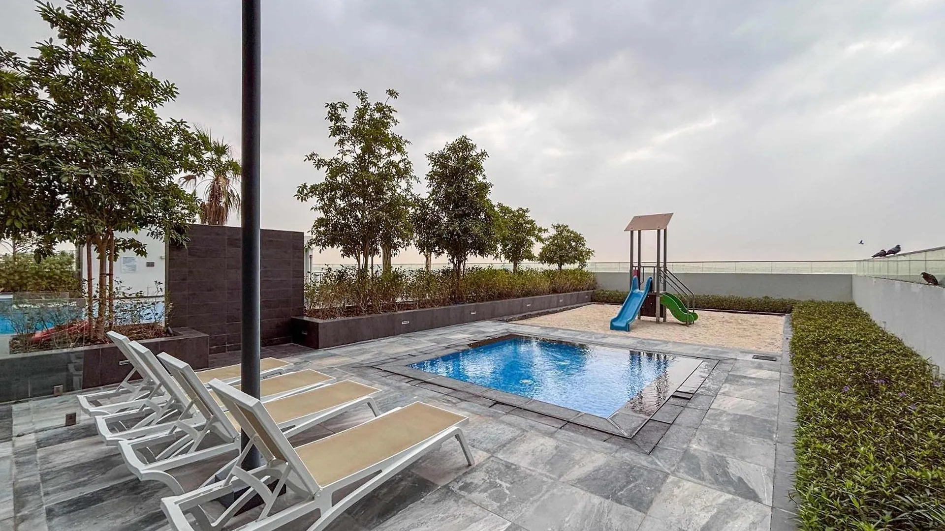 Frank Porter - Pulse C1 Dubai Apartment