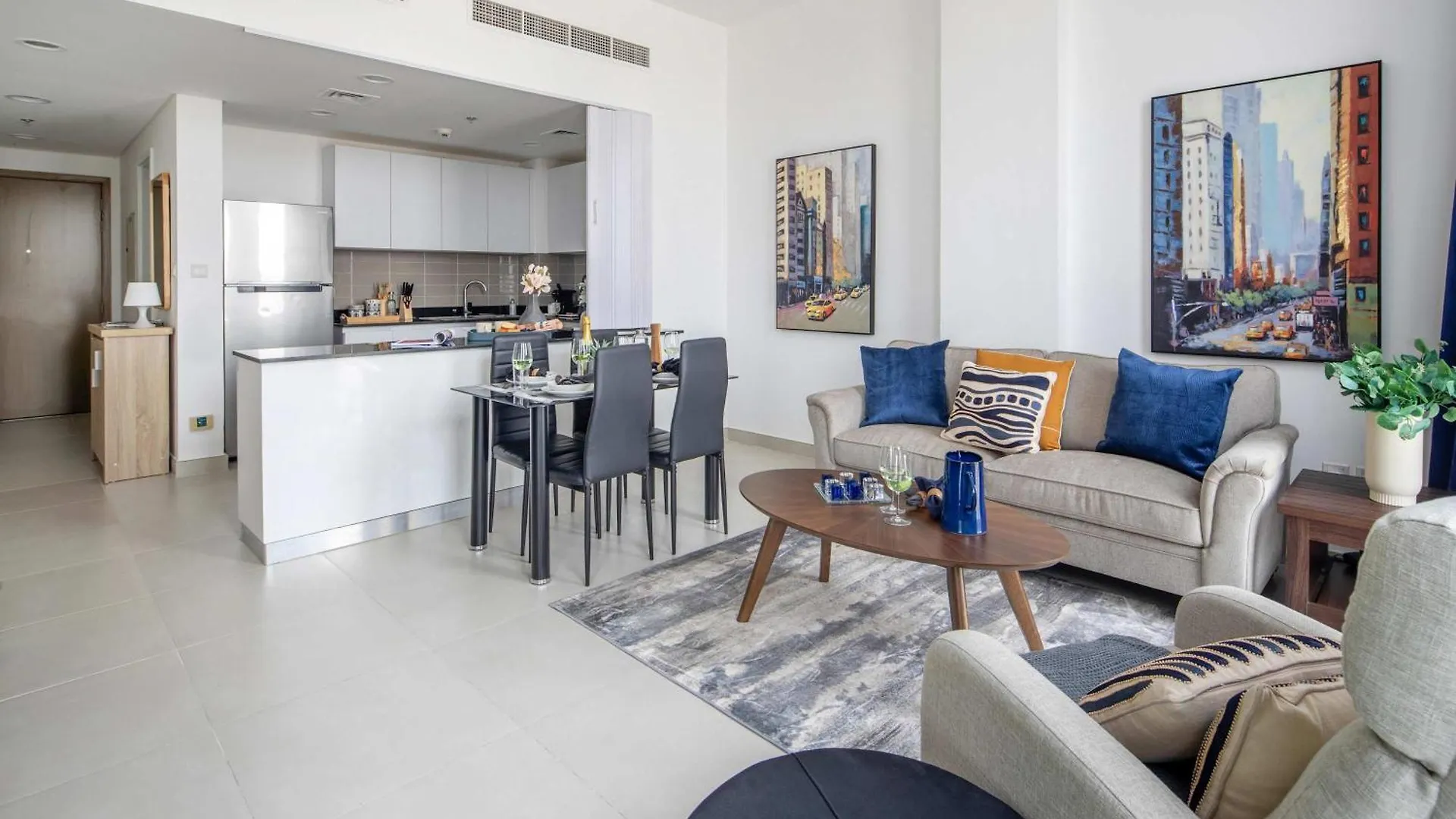 Frank Porter - Pulse C1 Dubai Apartment